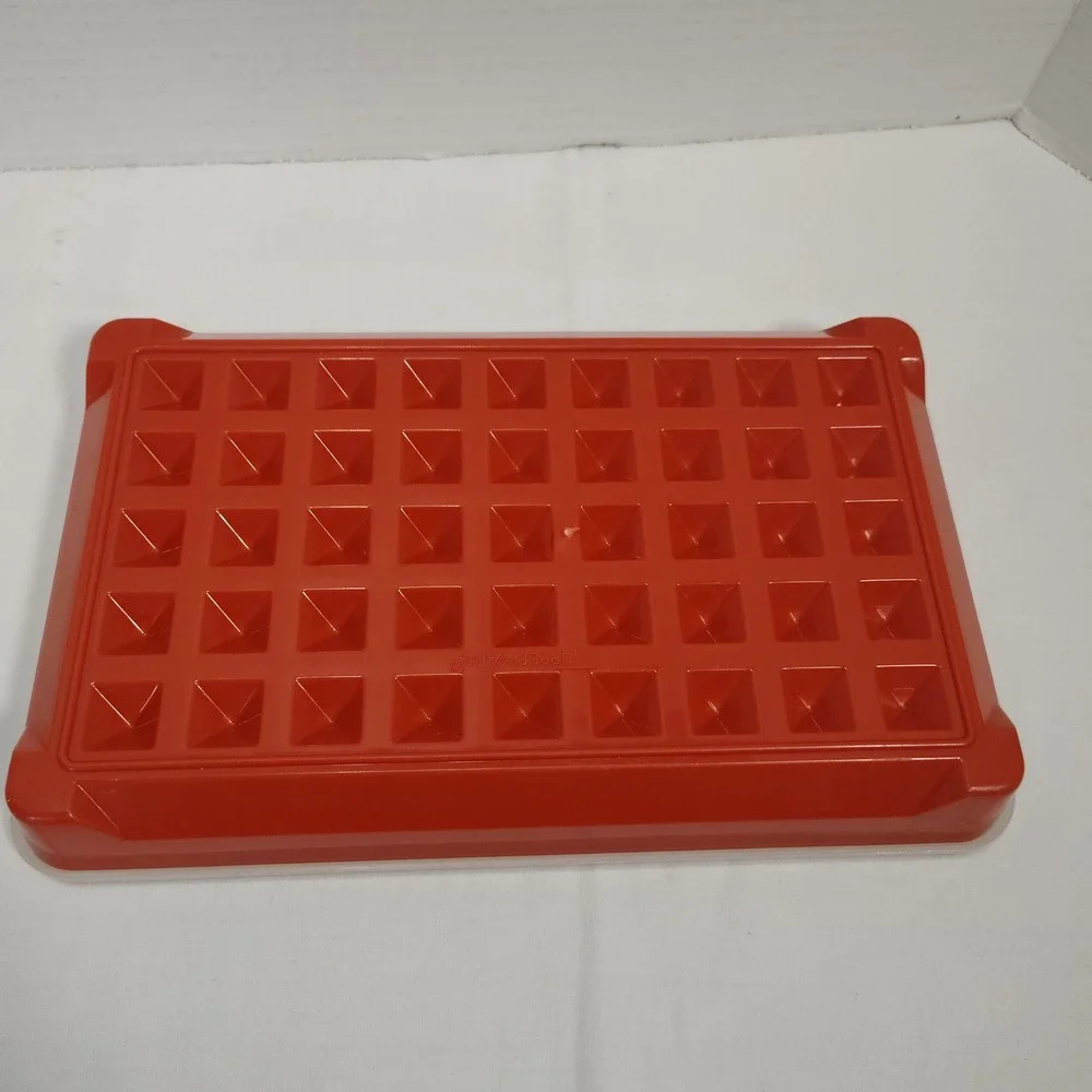 Tupperware item image